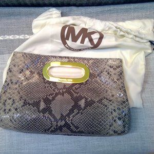 Michael Kors Clutch